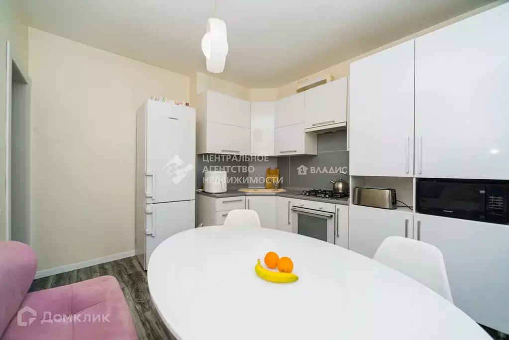 Продаётся 3-к квартира, 70.8 м - Фото 1
