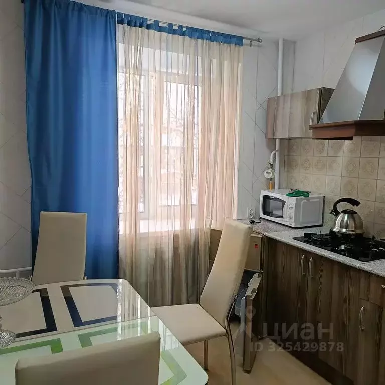 1-к кв. Ярославская область, Рыбинск Молодежная ул., 6 (31.0 м) - Фото 1