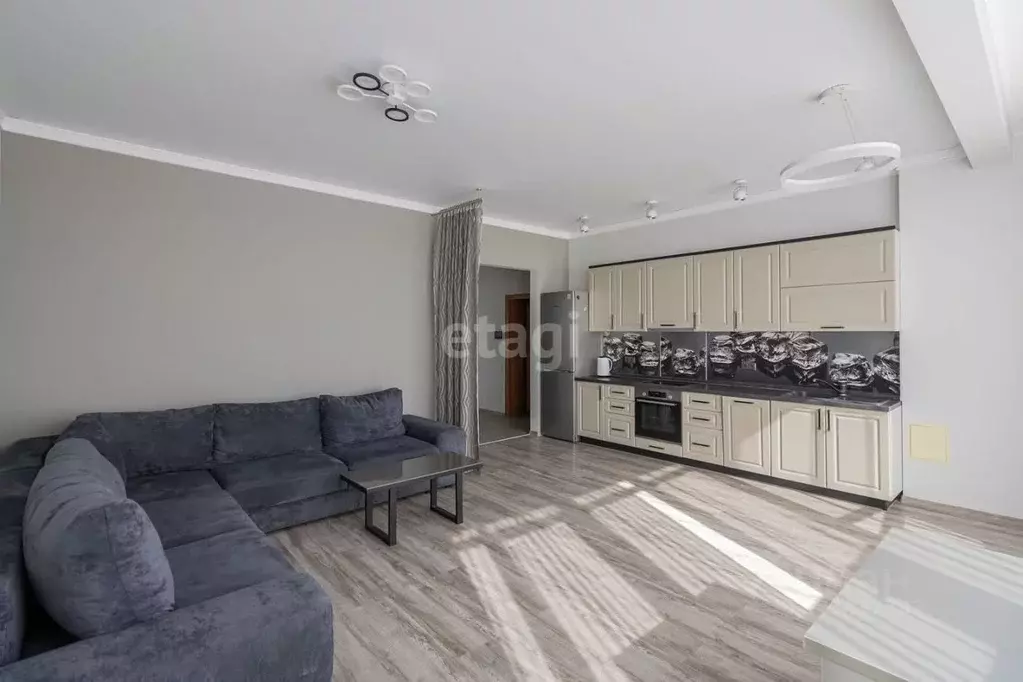 Студия Тюменская область, Тюмень ул. Короленко, 12 (44.7 м) - Фото 1