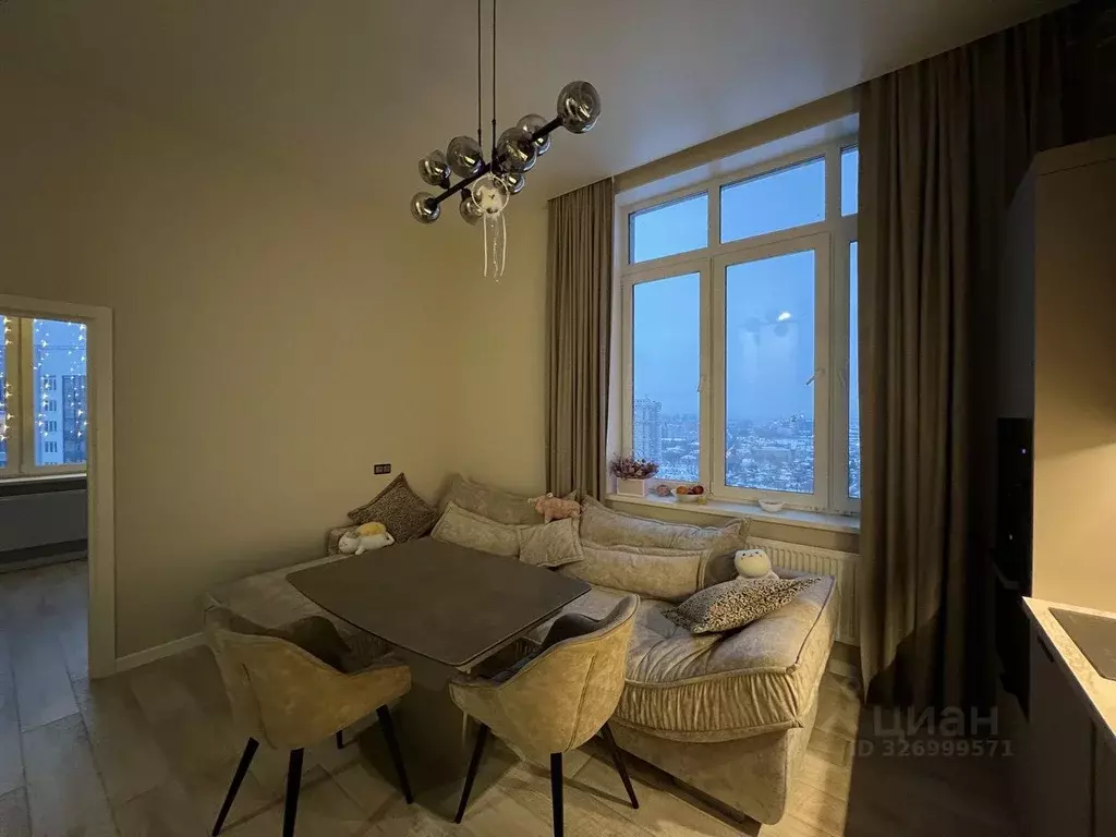 2-к кв. Свердловская область, Екатеринбург ул. Блюхера, 93 (67.1 м) - Фото 2