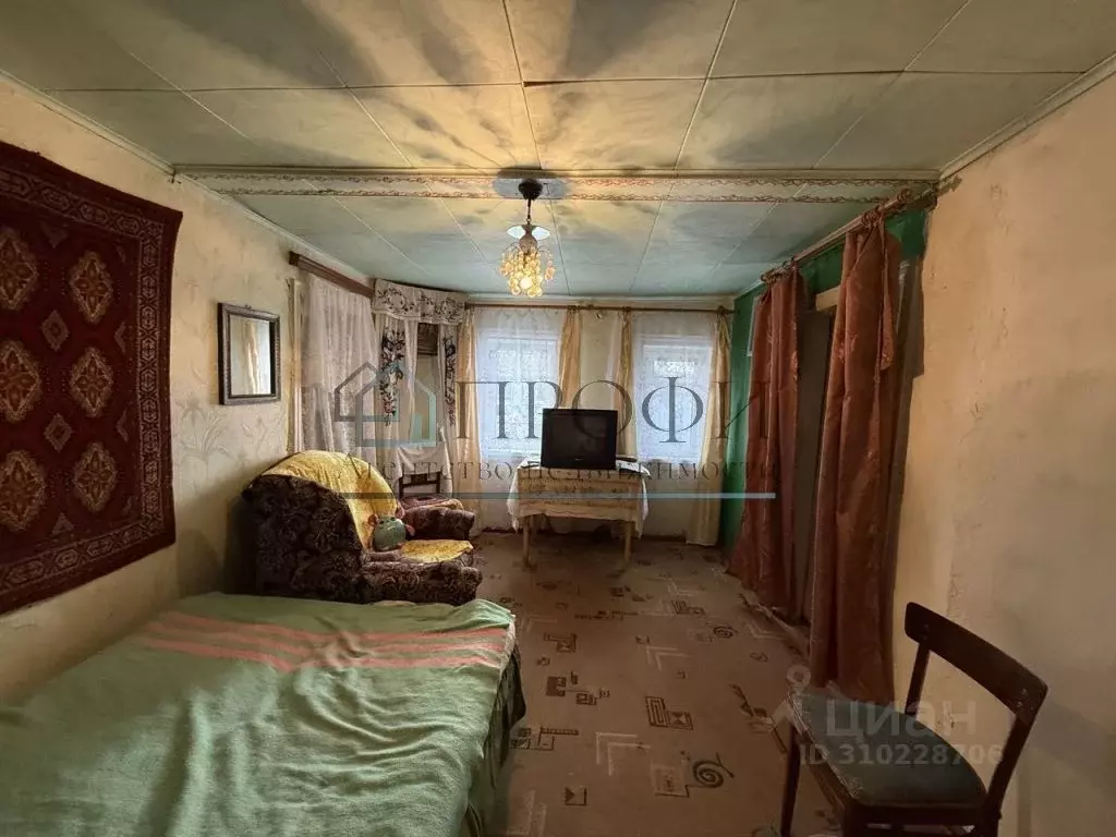 Дом в Белгородская область, Новооскольский муниципальный округ, с. ... - Фото 2