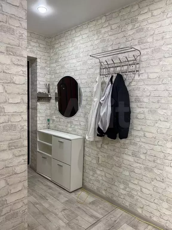 1-к. квартира, 32 м, 1/3 эт. - Фото 1