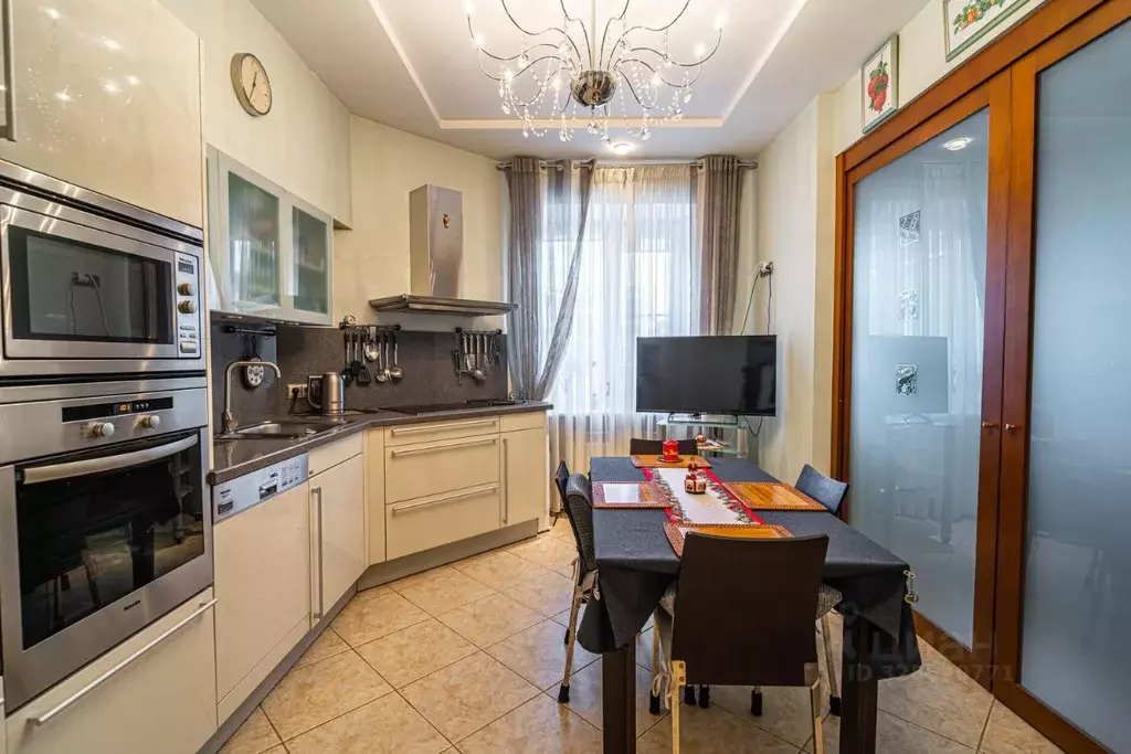 3-к кв. Санкт-Петербург ул. Композиторов, 4 (145.0 м) - Фото 2