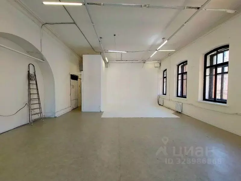 Склад в Санкт-Петербург Дегтярная ул., 5-7 (90 м) - Фото 2