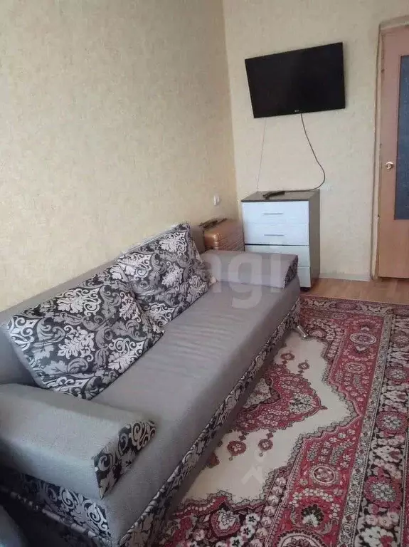 2-к кв. Белгородская область, Шебекино ул. Шумилова, 10 (42.3 м) - Фото 1