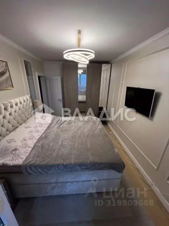 3-к кв. Москва Рублевское ш., 44К2 (82.0 м) - Фото 0