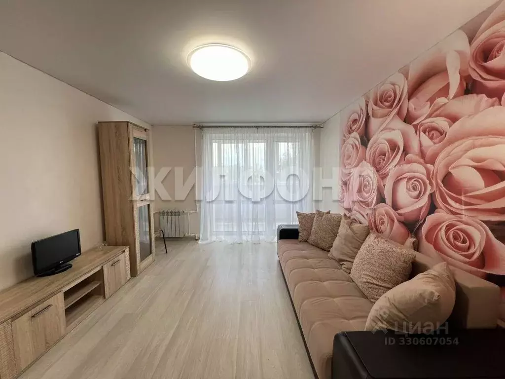 3-к кв. Брянская область, Брянск ул. Фрунзе, 84 (59.5 м) - Фото 1