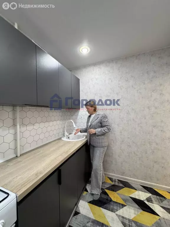 3-комнатная квартира: Каменск-Уральский, 2-я Рабочая улица, 14 (57.8 ... - Фото 1