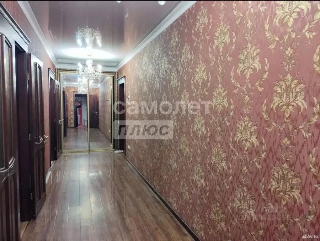 2-к кв. Кабардино-Балкария, Нальчик Московская ул., 7 (82.0 м) - Фото 1