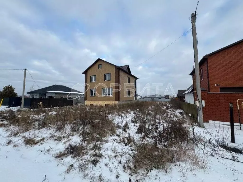 Дом в Тюменская область, Тюменский муниципальный округ, с. Чикча ул. ... - Фото 1