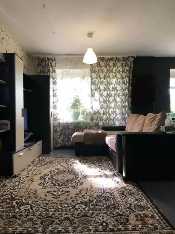 1-к кв. Удмуртия, Воткинск 1 Мая ул., 147 (30.4 м) - Фото 1