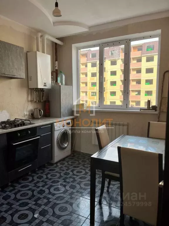 2-к кв. Краснодарский край, Горячий Ключ ул. Кириченко, 7 (43.0 м) - Фото 1