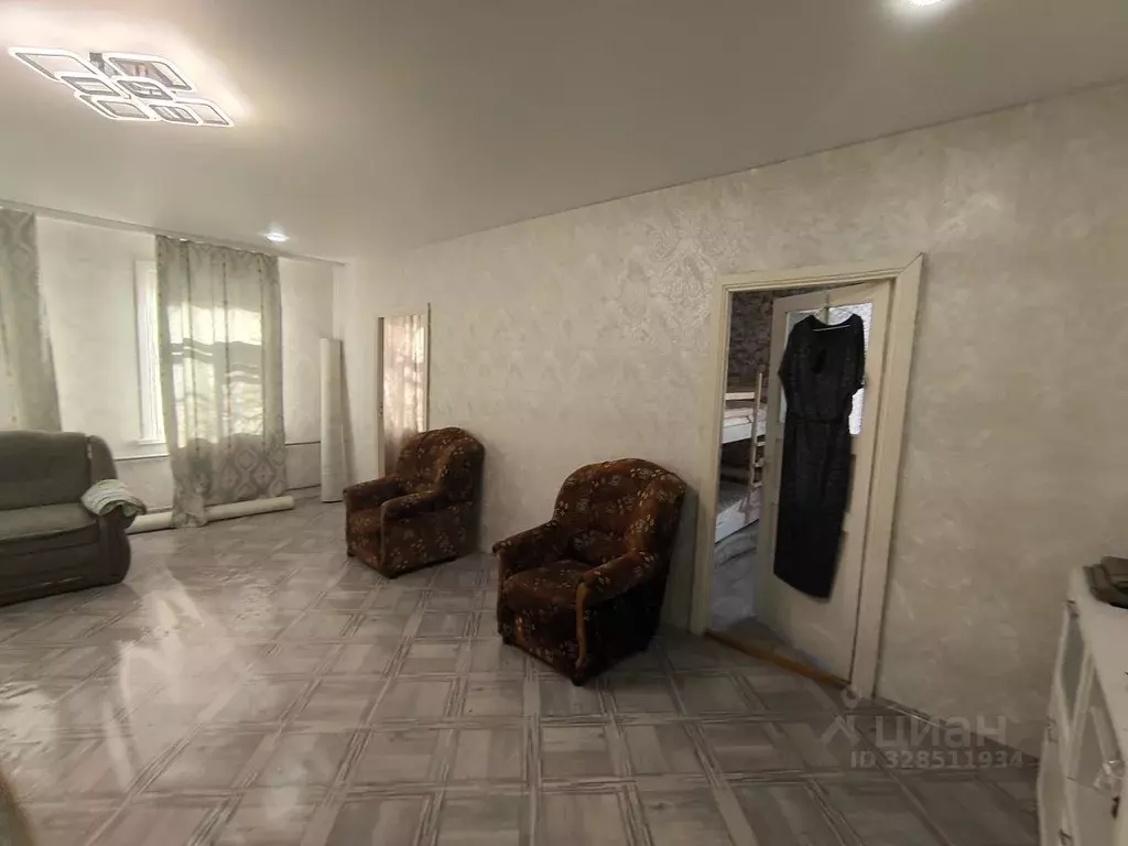 Дом в Смоленская область, Рославль пер. 3-й Карла Маркса, 9А (80 м) - Фото 2