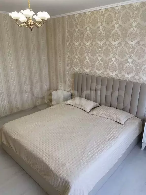 2-к. квартира, 65 м, 4/16 эт. - Фото 0
