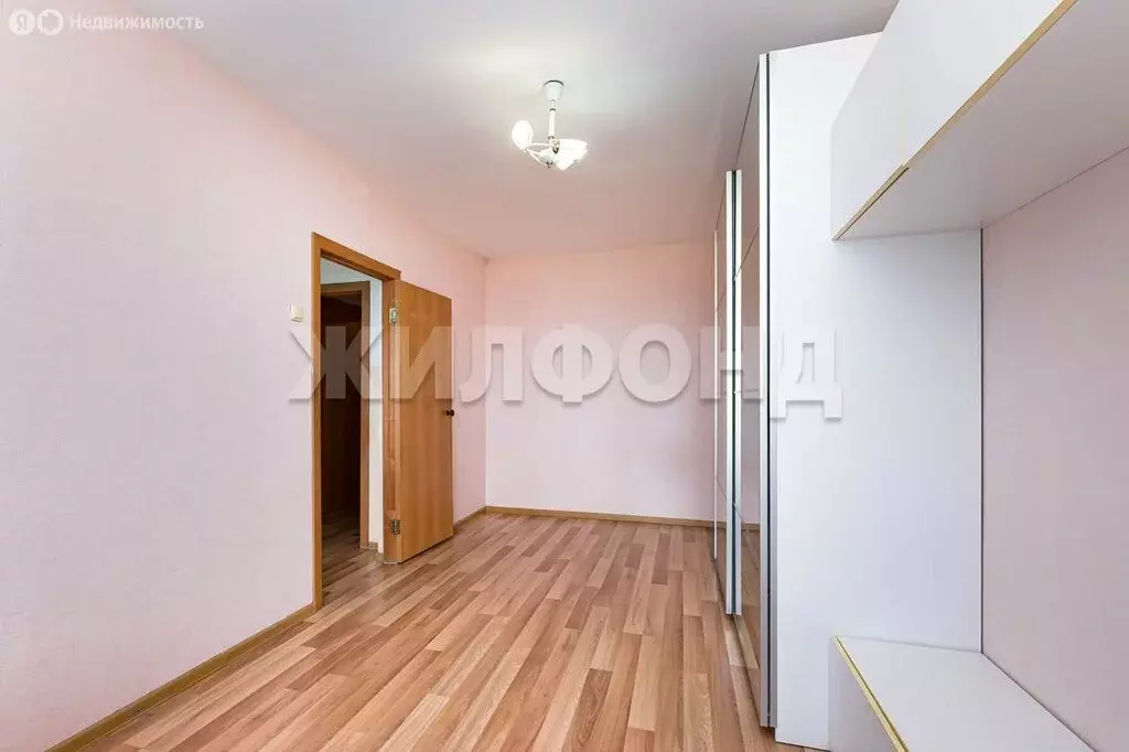 1-комнатная квартира: Новосибирск, улица В. Высоцкого, 52/3 (37.4 м) - Фото 1