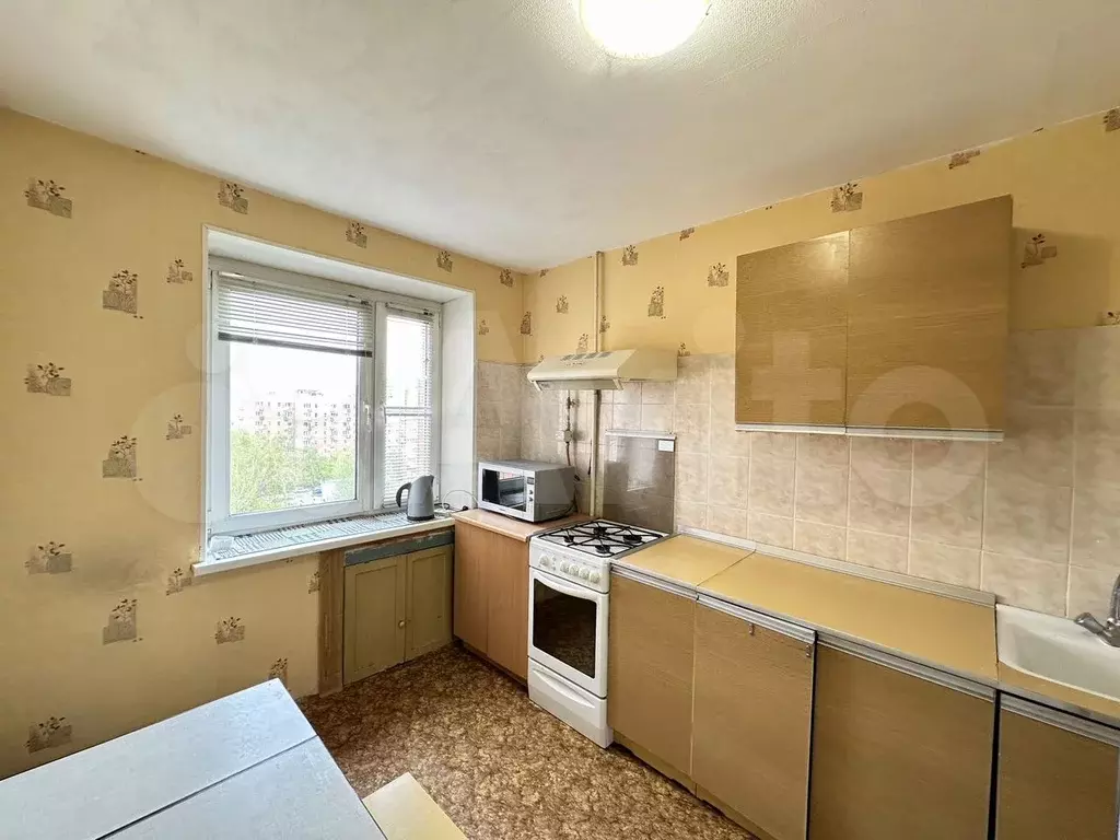 3-к. квартира, 60 м, 8/9 эт. - Фото 1