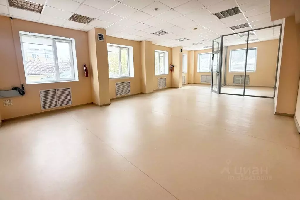 Офис в Самарская область, Самара ул. Алексея Толстого, 92 (64 м) - Фото 1
