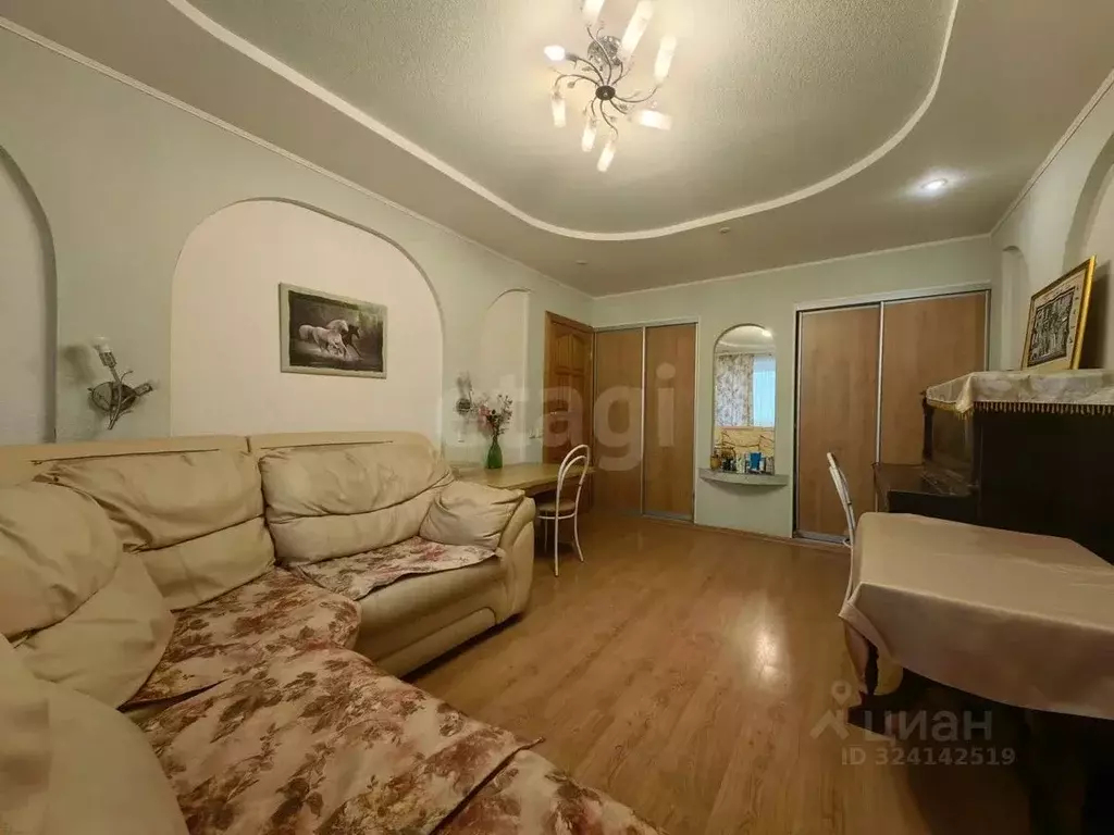 4-к кв. Ульяновская область, Ульяновск ул. Радищева, 151 (104.8 м) - Фото 1