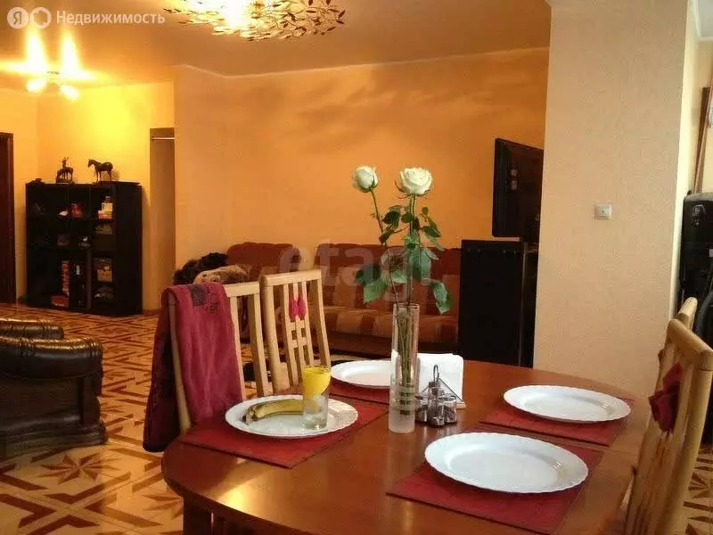 3-комнатная квартира: Тюмень, улица Грибоедова, 13к3 (85 м) - Фото 1