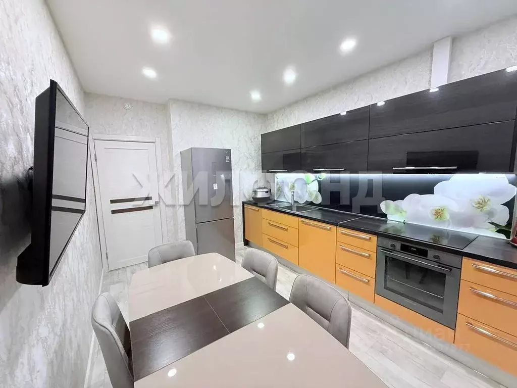 3-к кв. Ханты-Мансийский АО, Когалым ул. Дружбы Народов, 40 (81.8 м) - Фото 2