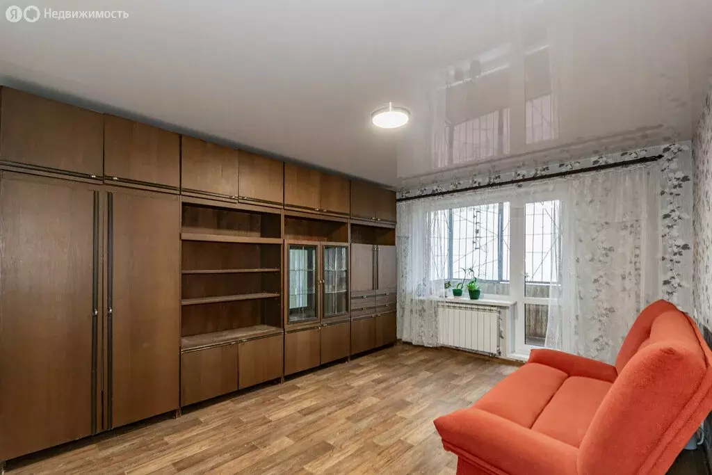 3-комнатная квартира: Екатеринбург, проспект Седова, 30 (59.3 м) - Фото 1