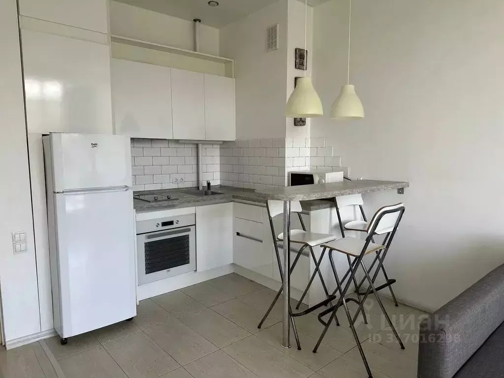 2-к кв. Краснодарский край, Геленджик Туристическая ул., 3к2 (45.0 м) - Фото 1