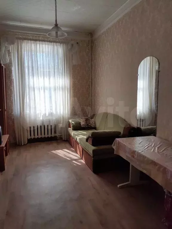 Комната 14 м в 4-к., 1/4 эт. - Фото 1
