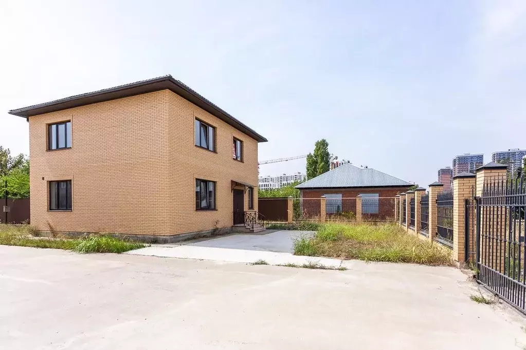 Дом в Краснодарский край, Краснодар проезд 1-й Лиговский, 22/2 (157 м) - Фото 1