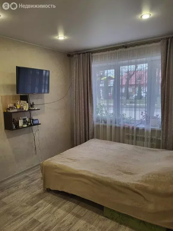 1-комнатная квартира: Старая Русса, Санкт-Петербургская улица (30.5 м) - Фото 2