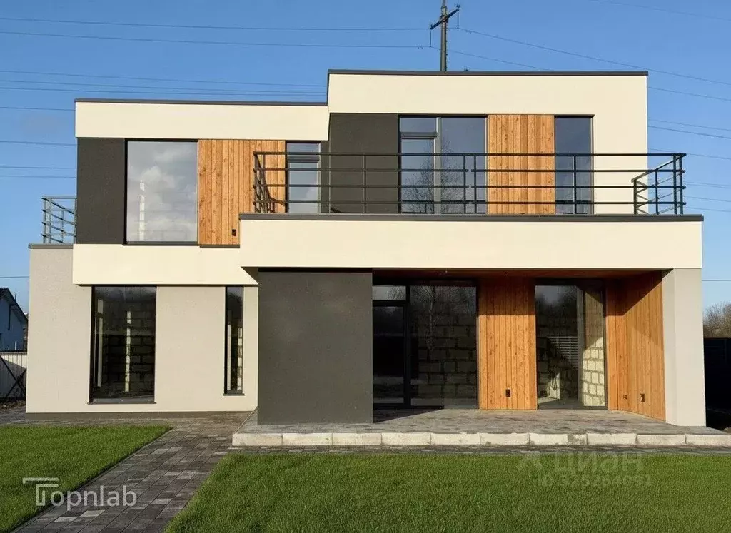 Дом в Калининградская область, Зеленоградск Крымская ул. (206 м) - Фото 1