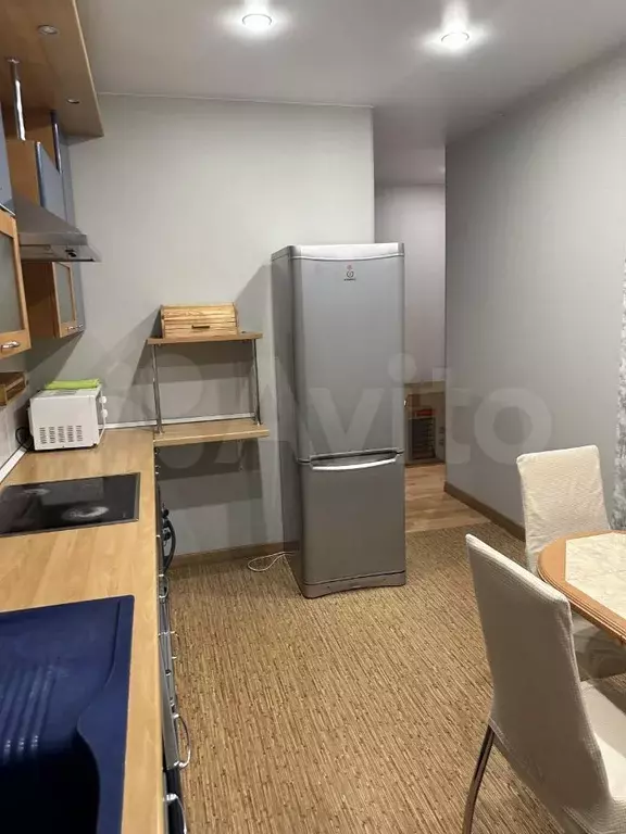 2-к. квартира, 57 м, 3/3 эт. - Фото 1