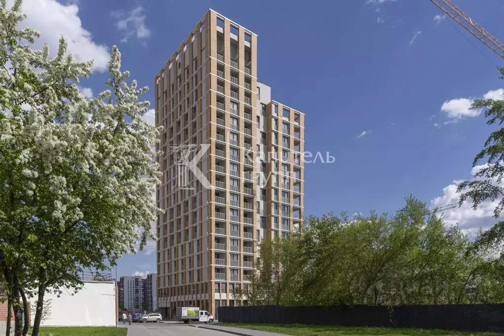 5-к кв. Тюменская область, Тюмень ул. Муравленко, 9к1 (212.4 м) - Фото 2