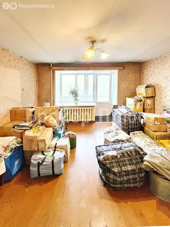 3-комнатная квартира: Кызыл, улица Калинина, 22 (65 м) - Фото 0