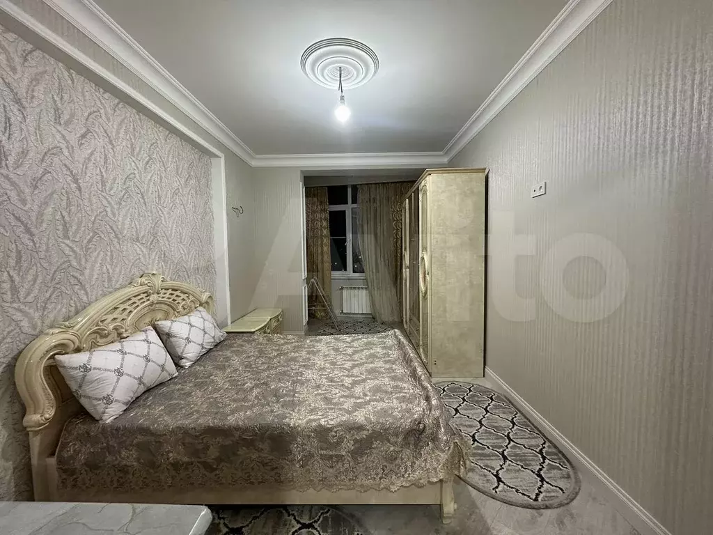 2-к. квартира, 70 м, 12/13 эт. - Фото 1