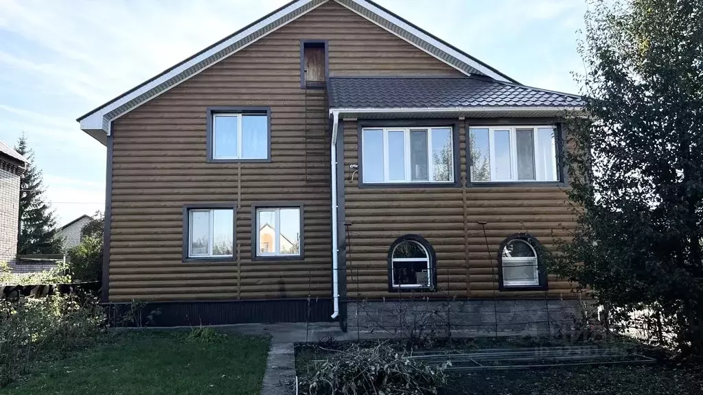 Дом в Башкортостан, Стерлитамакский район, Отрадовский сельсовет, с. ... - Фото 1