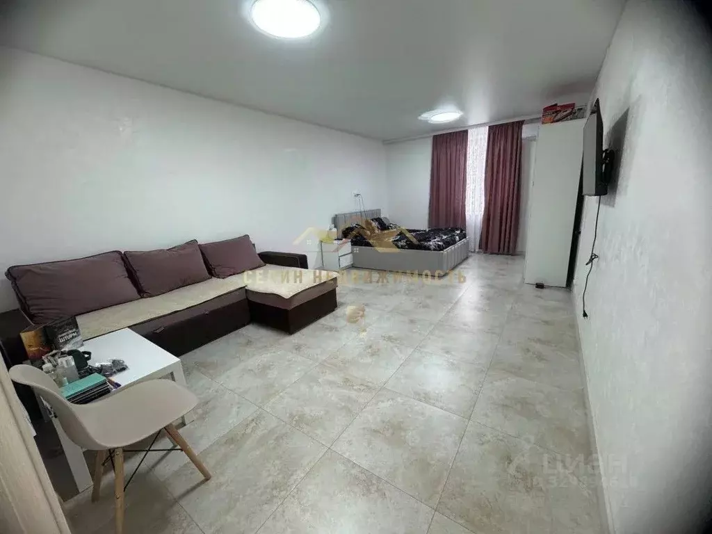 1-к кв. Крым, Евпатория ул. Дмитрия Ульянова, 19/2 (40.0 м) - Фото 1