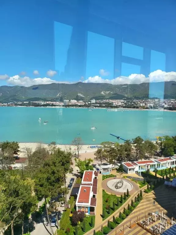 3-к кв. Краснодарский край, Геленджик Крымская ул., 3к3 (225.0 м) - Фото 0