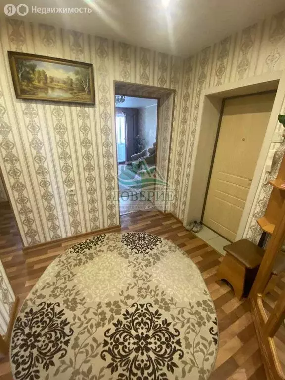 3-комнатная квартира: посёлок Строитель, микрорайон Южный, 2 (57.4 м) - Фото 0
