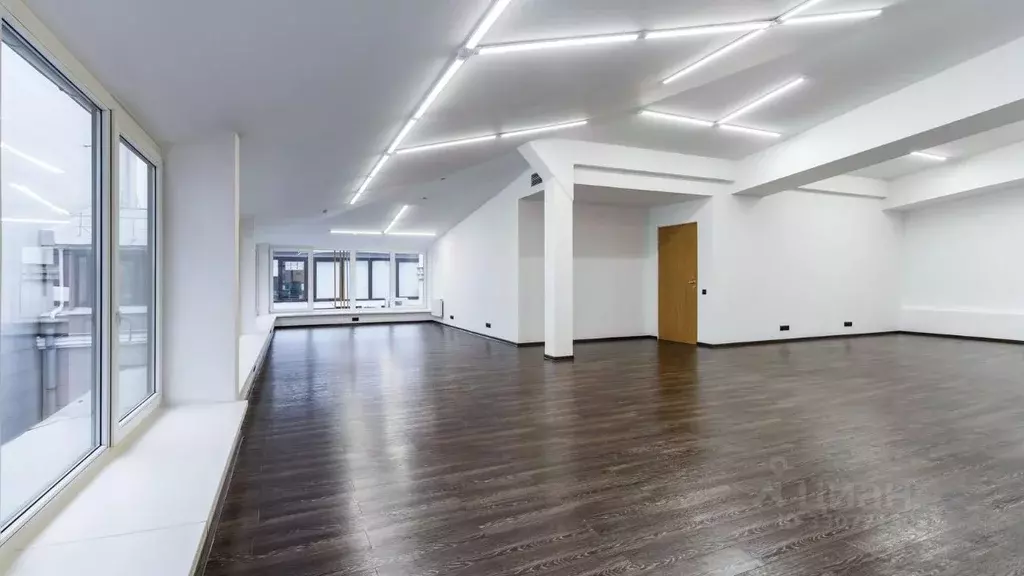 Офис в Санкт-Петербург ул. Кропоткина, 1 (1309 м) - Фото 1