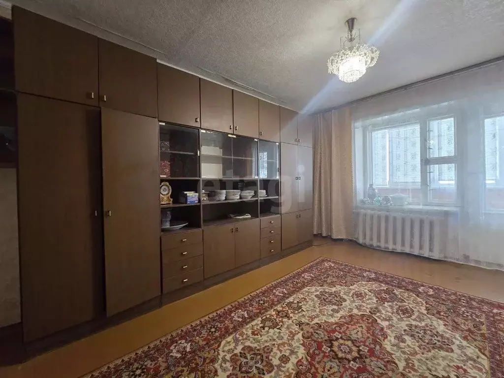 3-к кв. Курская область, Курск ул. Черняховского, 54 (58.7 м) - Фото 0