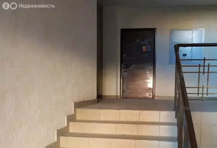 3-комнатная квартира: Владикавказ, улица Астана Кесаева, 44Г (86 м) - Фото 1