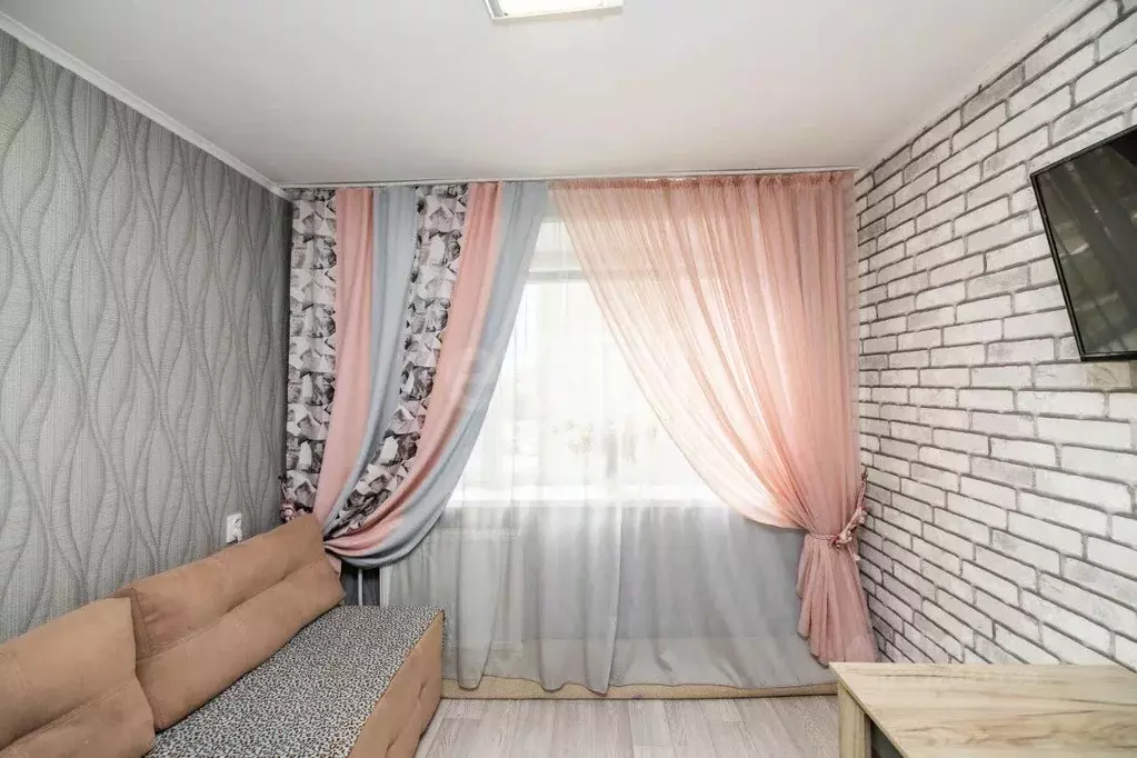 2-к кв. Ханты-Мансийский АО, Сургут ул. Маяковского, 45 (44.5 м) - Фото 1