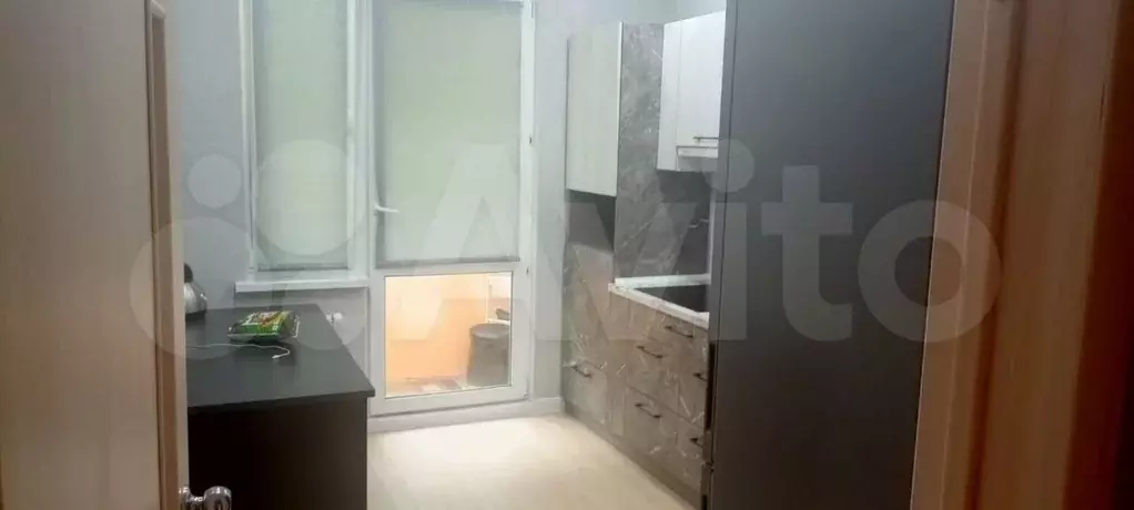 1-к. квартира, 37 м, 1/3 эт. - Фото 1