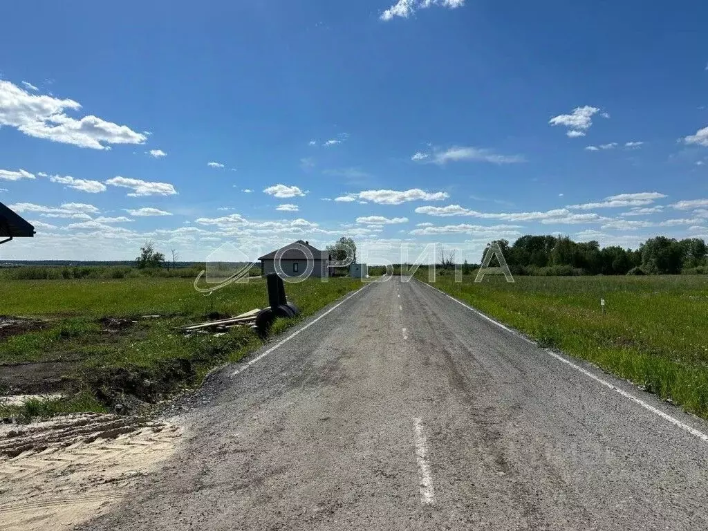Участок в Тюменская область, Тюменский район, Кулаковское ... - Фото 1
