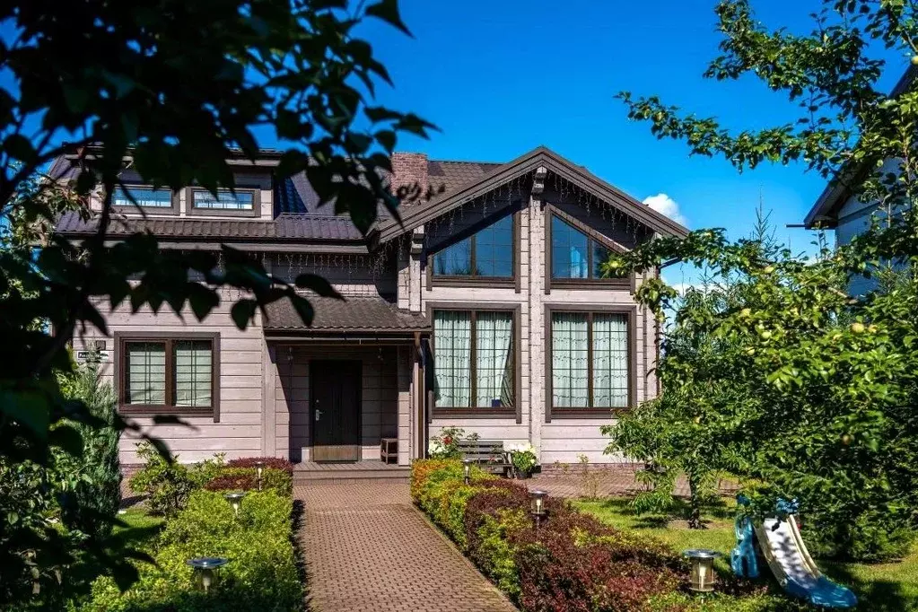 Дом в Ленинградская область, Всеволожский район, Бугровское городское ... - Фото 2