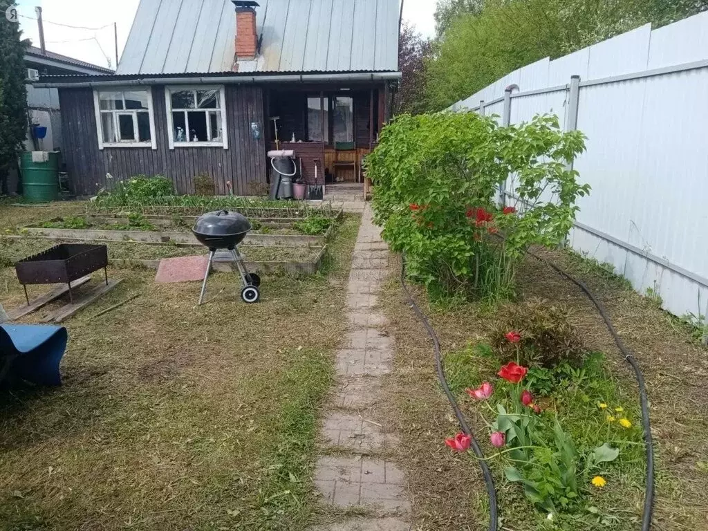 Участок в посёлок городского типа Михнево, Старомихневская улица, 56А ... - Фото 1