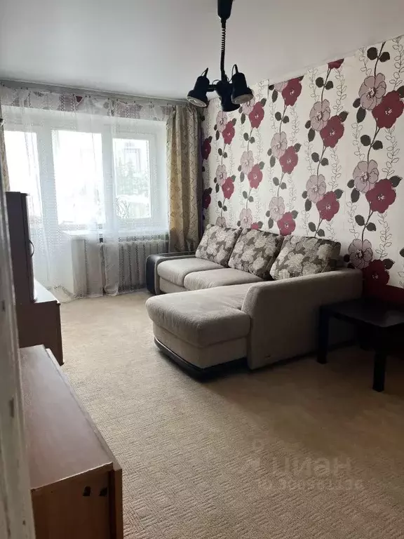 2-к кв. Башкортостан, Уфа Революционная ул., 52 (45.0 м) - Фото 0