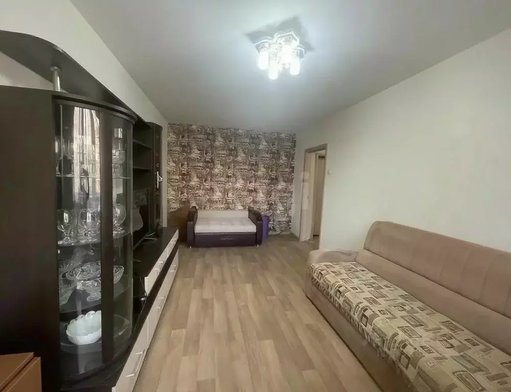 2-к кв. Чувашия, Чебоксары Ярмарочная ул., 11к1 (50.2 м) - Фото 1