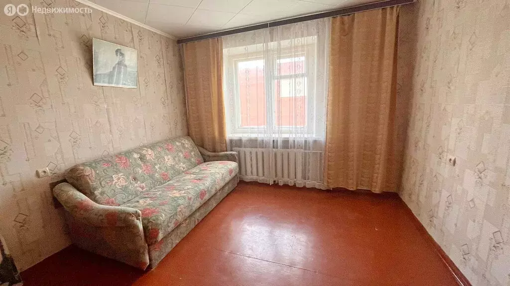 3-комнатная квартира: Калуга, микрорайон Анненки, улица Вишневского, ... - Фото 0