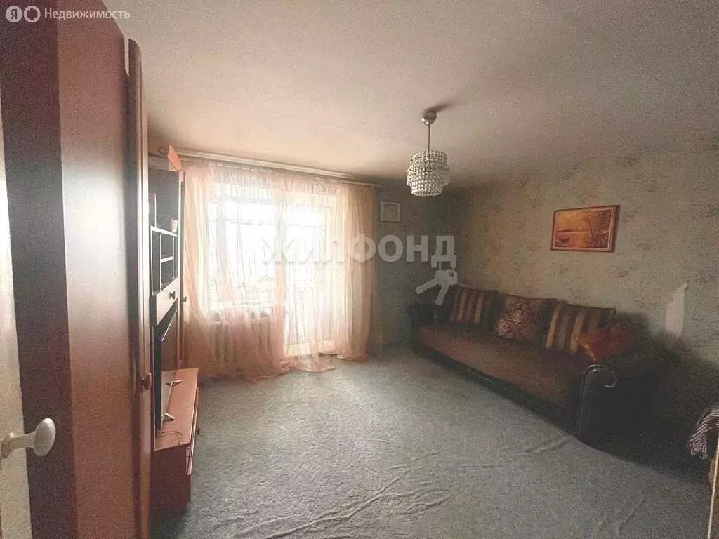 3-комнатная квартира: Томск, улица Клюева, 3А (68 м) - Фото 1
